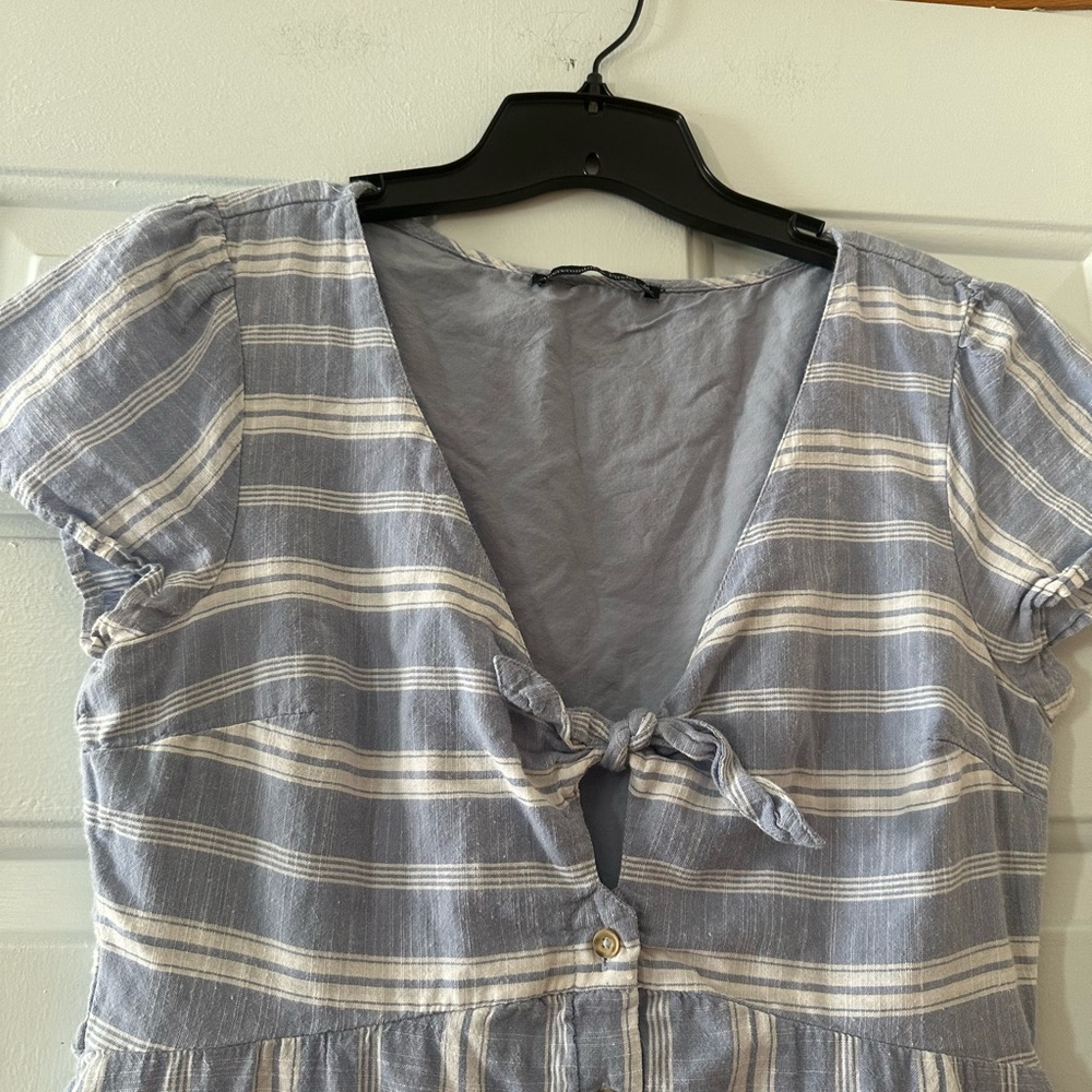 Abercrombie & Fitch 100% cotton Blue Stripe Button Down Mini Dress. Size medium. - Picture 6 of 16
